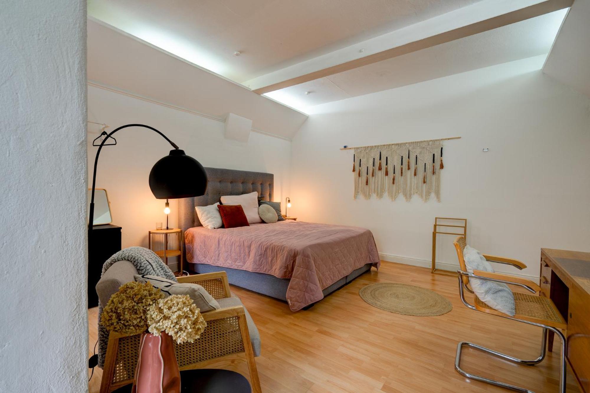 Apartment Mit 2 Schlafzimmern Am Bergpark Wilhelmshoehe Kassel