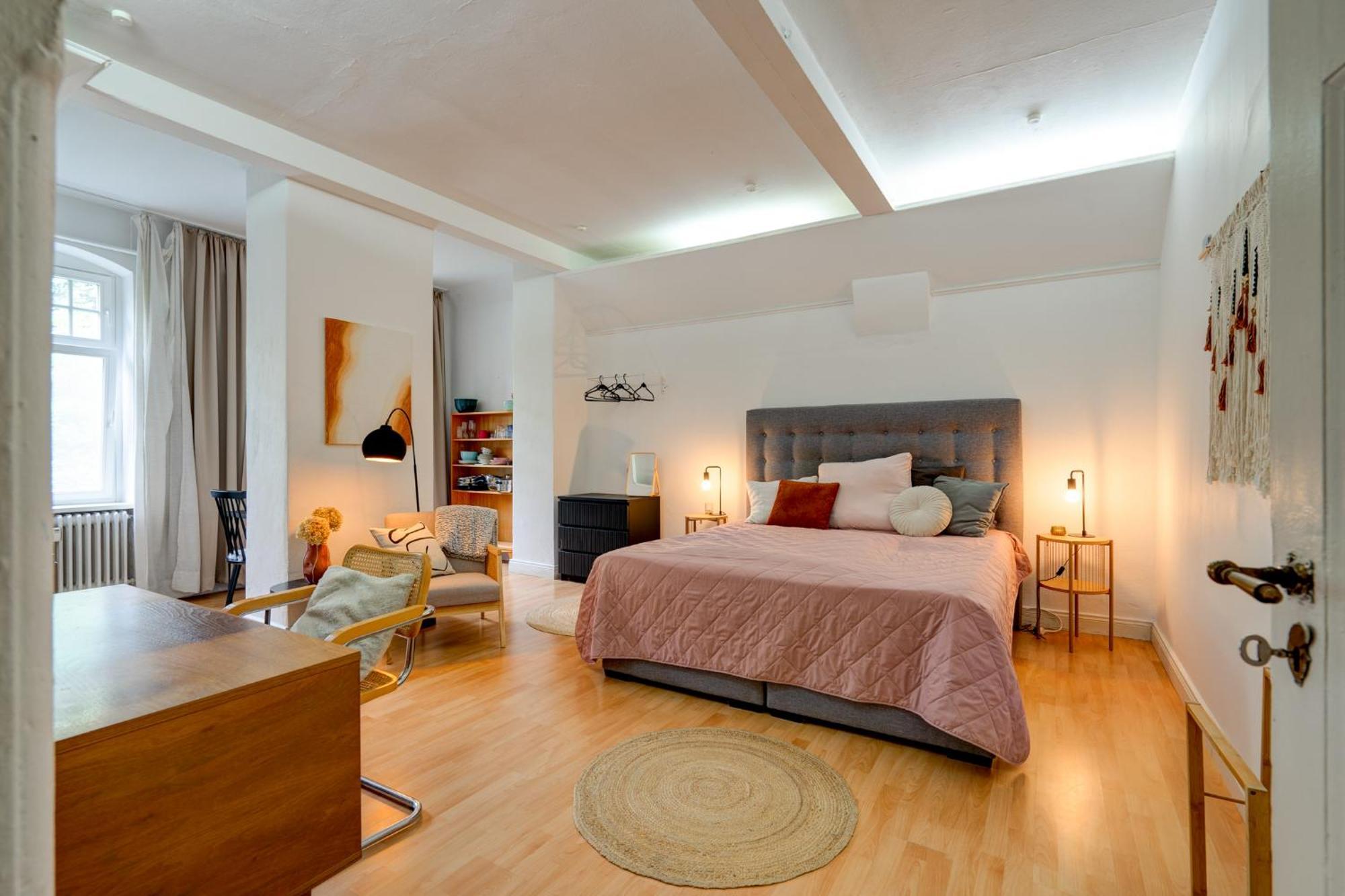 Mit 2 Schlafzimmern Am Bergpark Wilhelmshoehe Apartment
