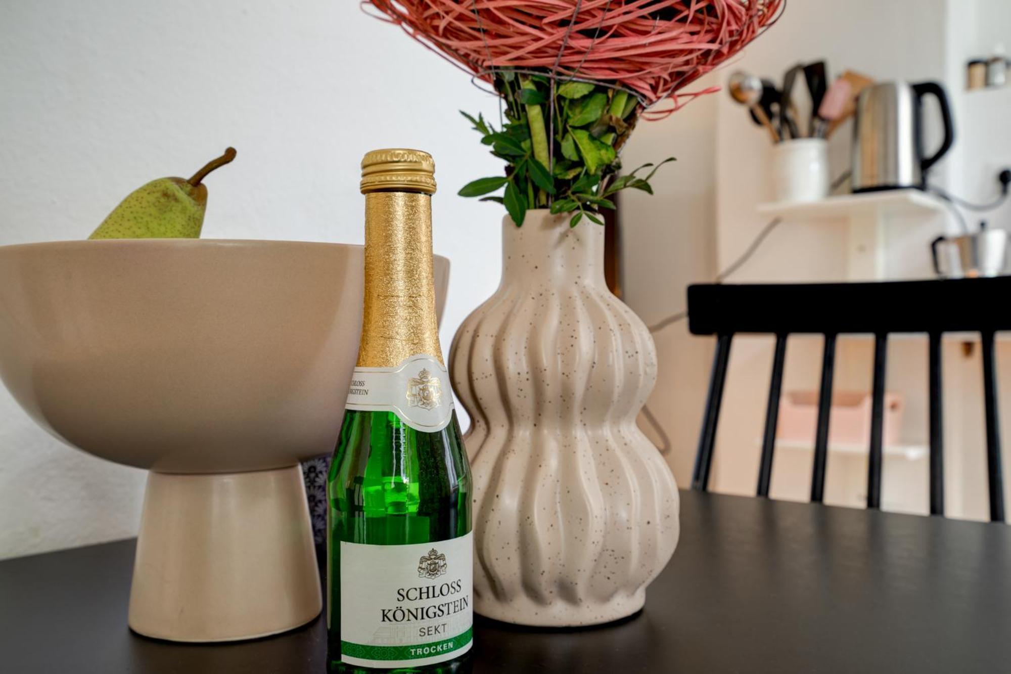 Mit 2 Schlafzimmern Am Bergpark Wilhelmshoehe Kassel
